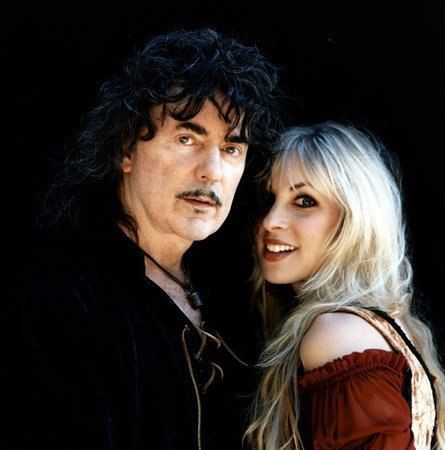BLACKMORE'S NIGHT
